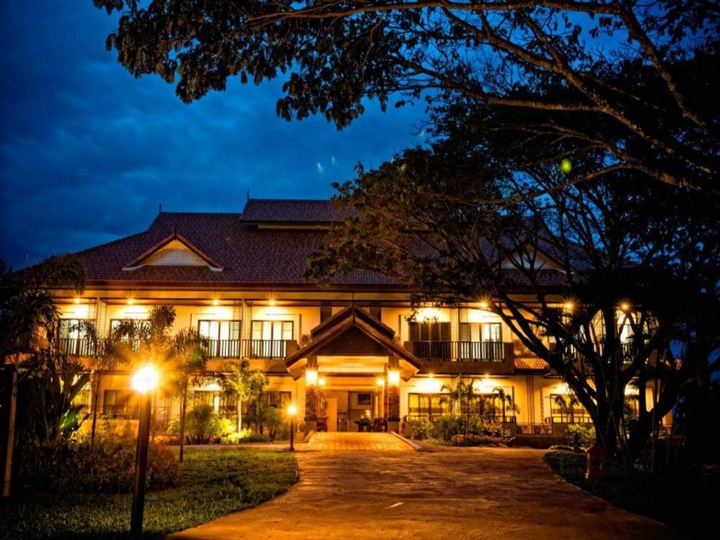 Kong Garden View Resort Chiang Rai Bagian luar foto